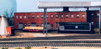 H12-44 504 spotting lumber at Helmer Furniture